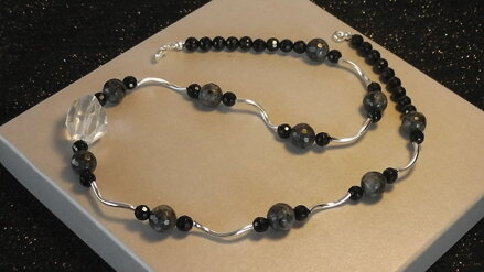 Náhrdelník onyx Náhrdelník onyx