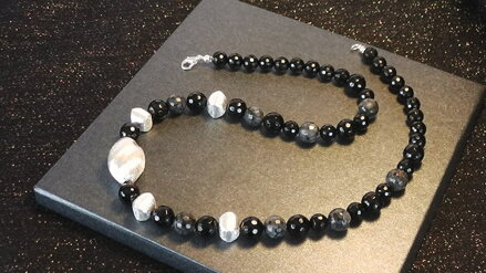 Náhrdelník onyx Náhrdelník onyx