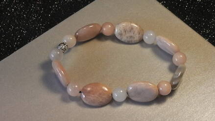 Náramok mesačný kameň Náramok mesačný kameň